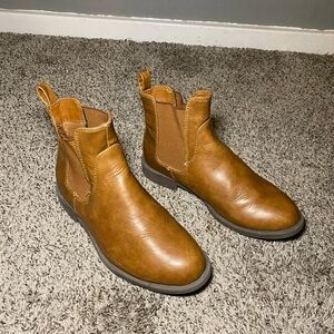 Women’s Brown Chelsea Ankle Boots
